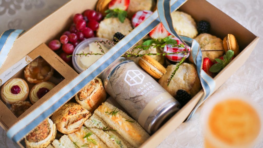 gentlemans high tea hampers with food treats
