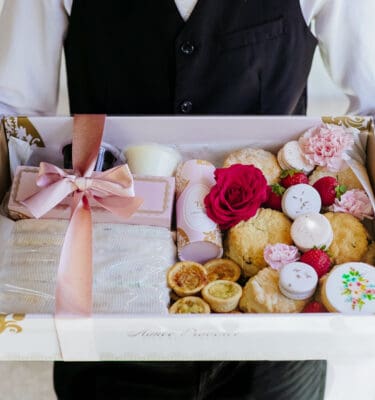high tea hamper